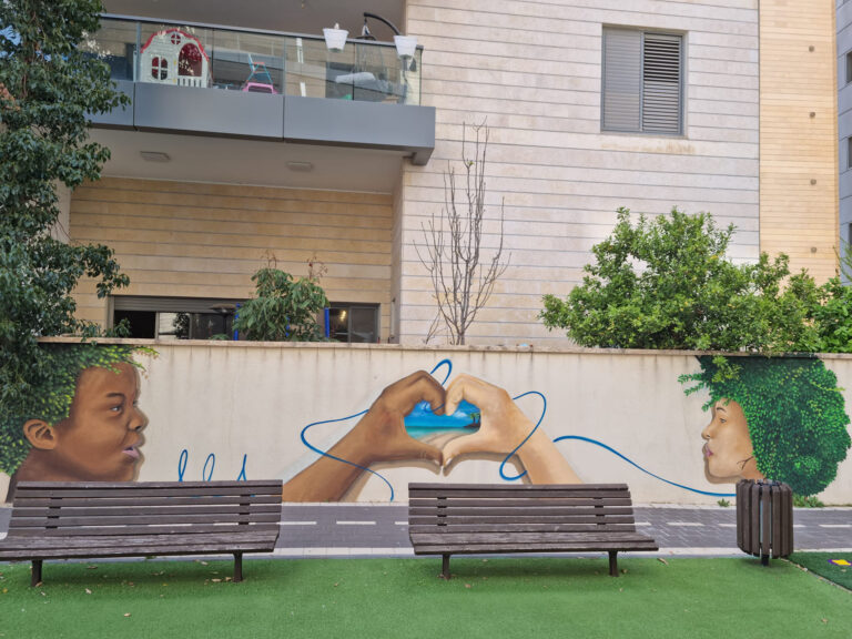 ציורי-קיר---אורבנסטייל---כפר-בריגה-צילום---דינה-שגב-_-dina-segev-01